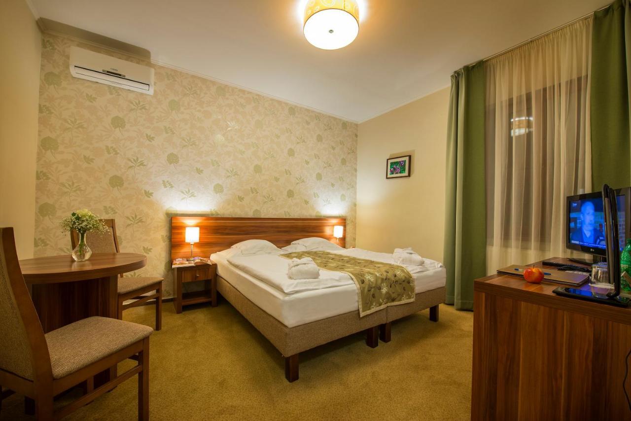 Wellness Hotel Spark Malacky Ngoại thất bức ảnh